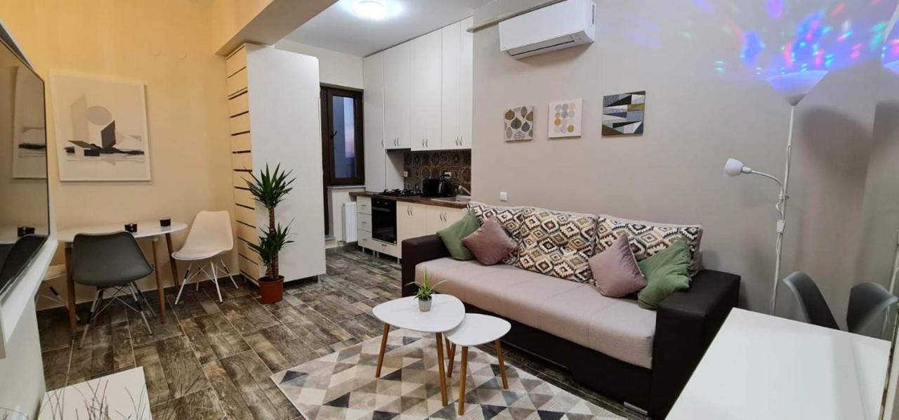 Designed Like Home Apartment Near Palas Mall Яссы Экстерьер фото