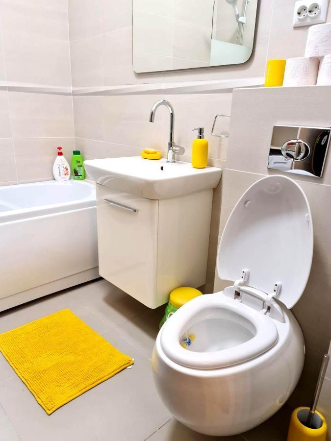 Designed Like Home Apartment Near Palas Mall Яссы Экстерьер фото