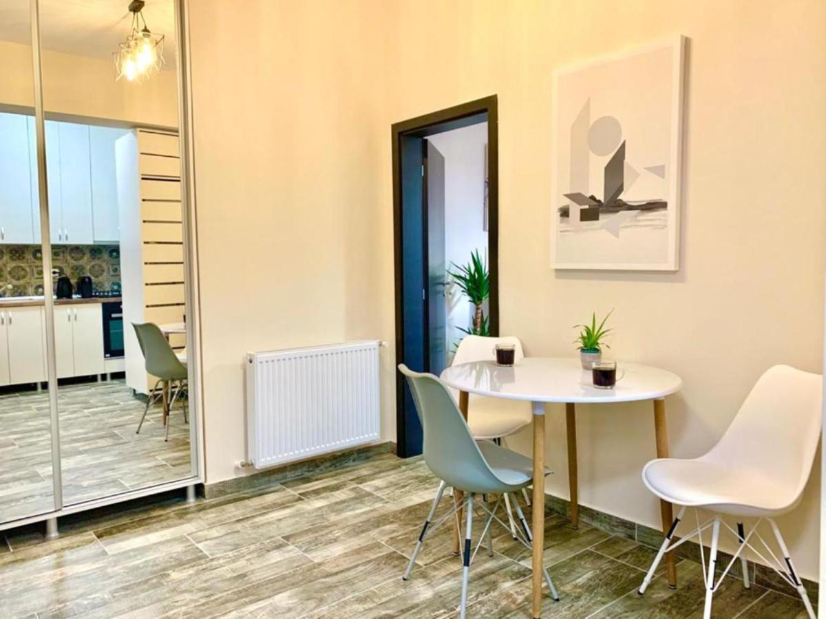 Designed Like Home Apartment Near Palas Mall Яссы Экстерьер фото